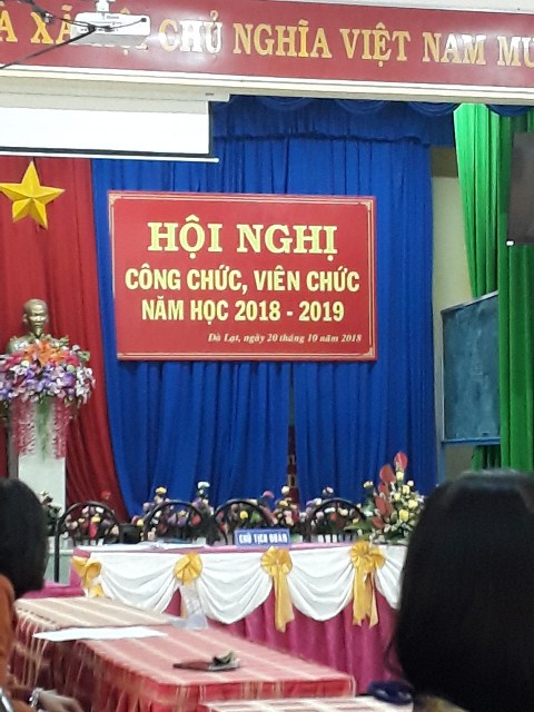 Hoi nghi CBCCVC 1