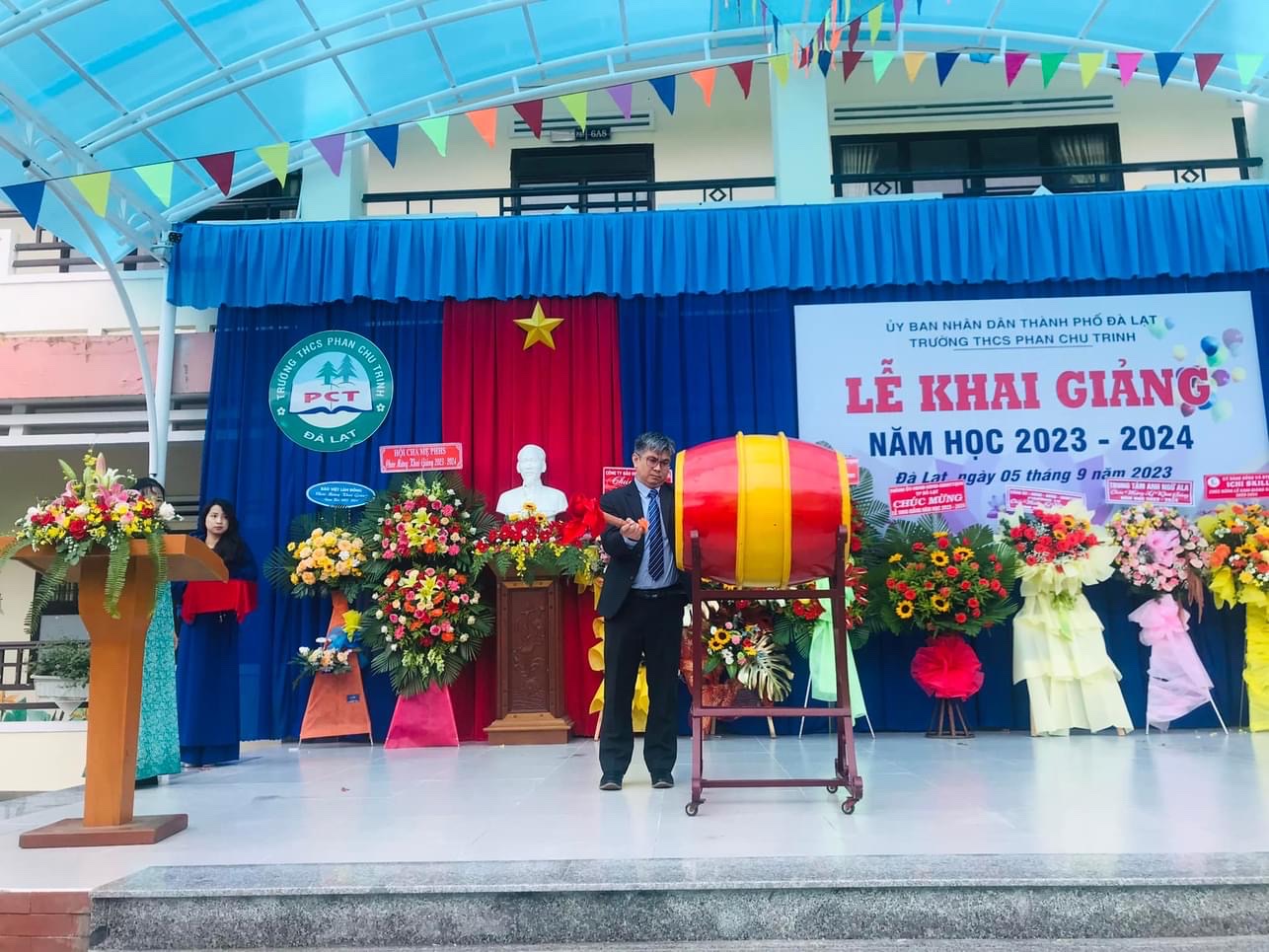 KHAI GIẢNG NĂM HỌC 2023-2024