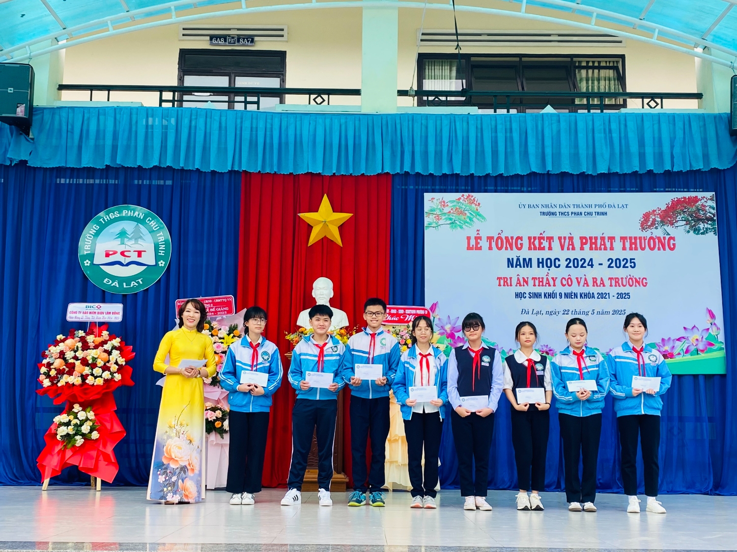 CÔ HẠNH